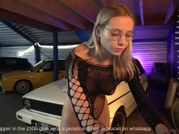 webcam girl little_dutch live cam image #5103712
