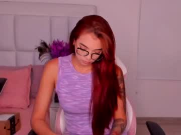 webcam girl scarlett__baker live cam image #1532167