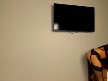 webcam girl amandamedrano live cam image #3218069