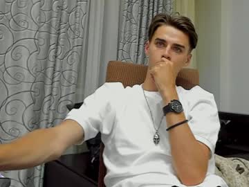 webcam man orlandocolt live cam image #2543859