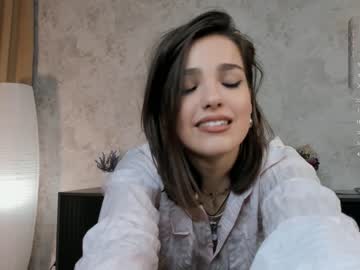 webcam couple emiliacourtney live cam image #5675159