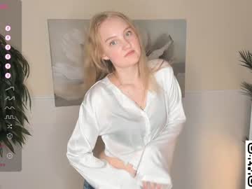webcam girl _megryan_ live cam image #6670436