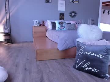 webcam girl ashlyeroberts1 live cam image #52158