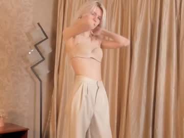 webcam girl babyblondea live cam image #4212552