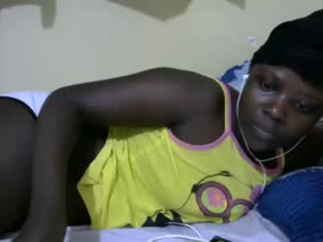 webcam girl hey_its_kendy live cam image #6356377