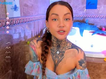 webcam girl nickyneck live cam image #4878826