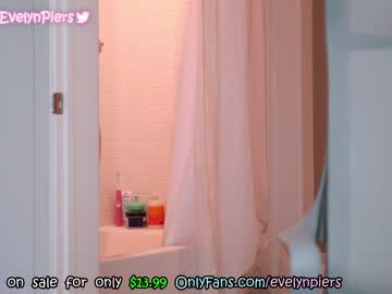 webcam girl evelynpiers live cam image #1885852