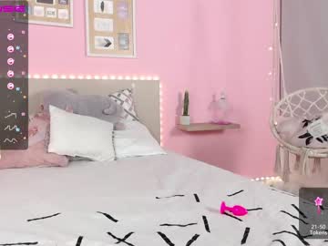 webcam girl little_effy18 live cam image #1554410