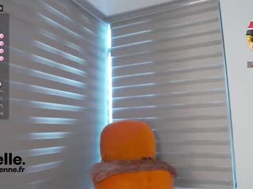 webcam girl belle_adrienne live cam image #6121115
