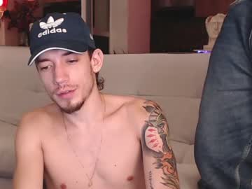 webcam man fratguysonline live cam image #6373384
