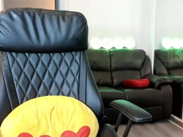 webcam girl hotfallingdevil live cam image #466376