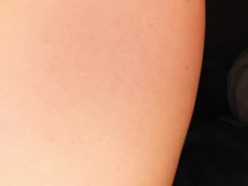 webcam girl khloeexoxo live cam image #5589540