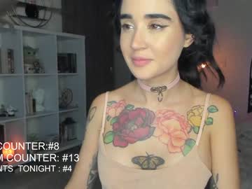 webcam girl lonelly_lolly98 live cam image #5811188