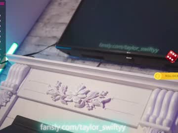 webcam girl _taylor_swift live cam image #1747482