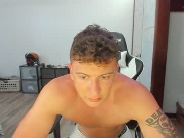 webcam couple cowsgomoo101 live cam image #1375333