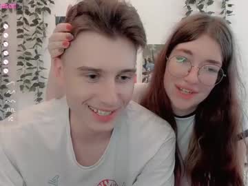 webcam couple alicekaneky_xx live cam image #1981464