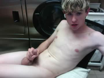 webcam man evan_p18 live cam image #398899