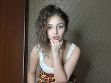 webcam girl so_sweet_poppy live cam image #666303