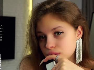 webcam girl a_whole_eternity live cam image #6759886