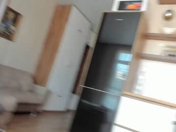 webcam girl melon_mussy live cam image #4881842
