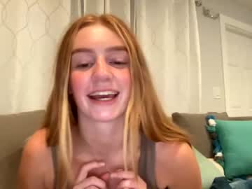 webcam girl kaybrookee live cam image #2746546