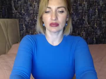 webcam girl mallinia live cam image #6787890