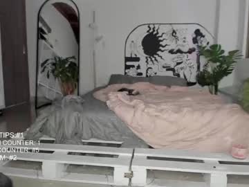 webcam girl lonelly_lolly98 live cam image #3929620