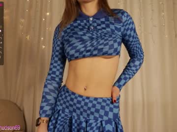 webcam girl bettyhudson live cam image #974647