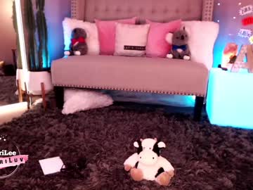 webcam girl aubrilee live cam image #2007013