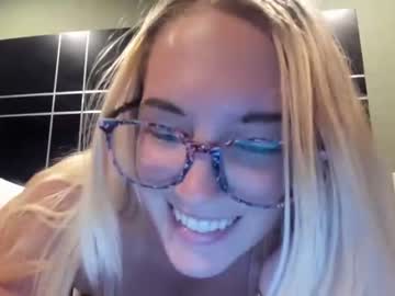 webcam girl mariah95 live cam image #212013