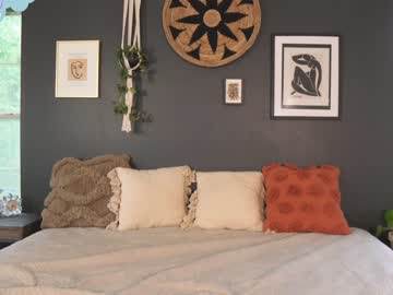 webcam girl livanddrew live cam image #2178999