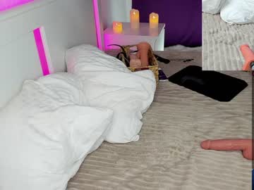 webcam girl alice_n_wooderland live cam image #2431011