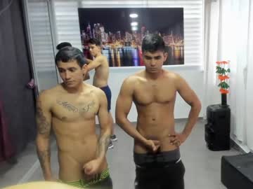 webcam man fuckboys_hot live cam image #2894549