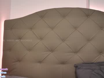 webcam girl bunnyblondy live cam image #4445720