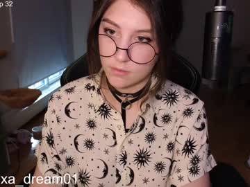 webcam girl alexa_dream live cam image #6376692
