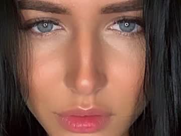 webcam girl cherry_beauty live cam image #2165635