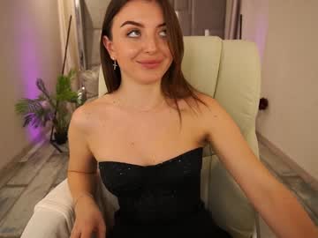 webcam girl livanaray live cam image #6355662