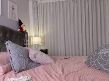 webcam girl camilagomezz live cam image #3370315