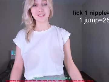 webcam girl stella_blush live cam image #80413