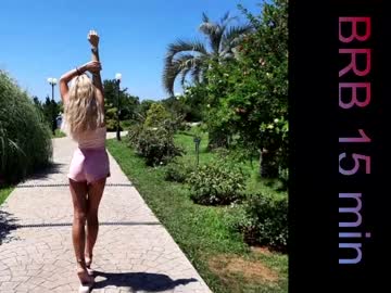 webcam girl sweettinaaa live cam image #2506060