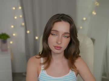 webcam girl silent_chill live cam image #6538682
