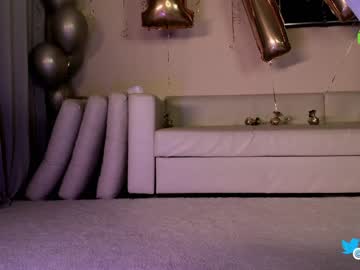webcam girl hollyextra live cam image #6969794