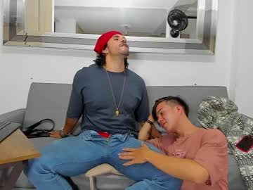 webcam man bless_my_neighbor live cam image #3166140