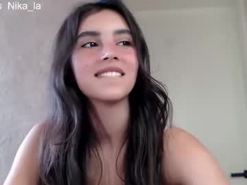 webcam girl nika_la_sun live cam image #4646757