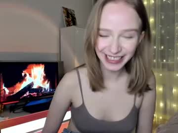 webcam girl happiness_s live cam image #5939056
