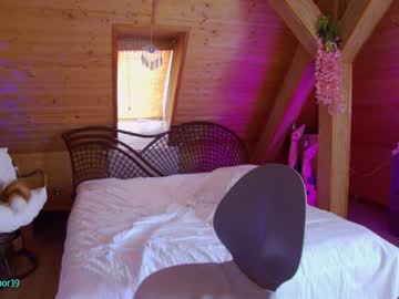 webcam girl girl_next_door19 live cam image #6769489