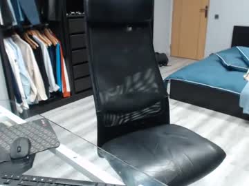 webcam man latino23bom live cam image #3702347