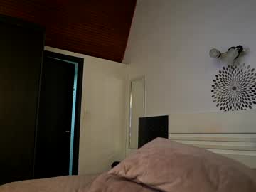 webcam girl nina_mon live cam image #2683213