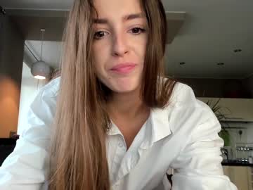 webcam girl coy_amina_ live cam image #2883534