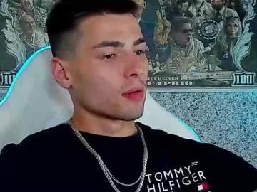 webcam man tattsoutbeast live cam image #7015274
